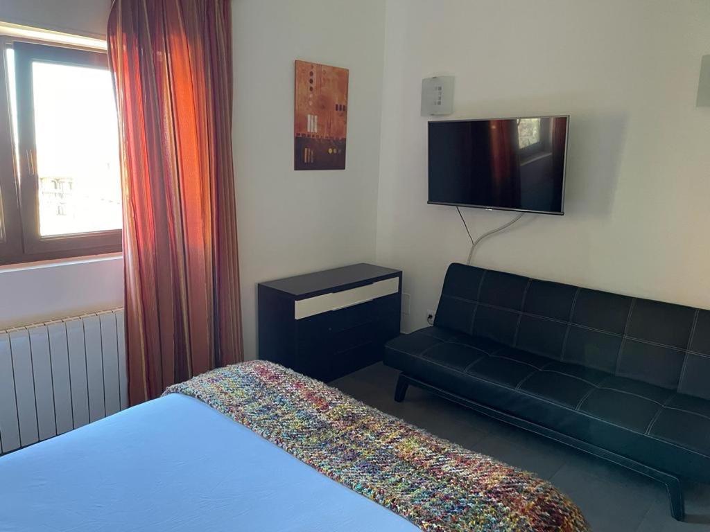 Apartamentos Los Tojos Colsa 외부 사진